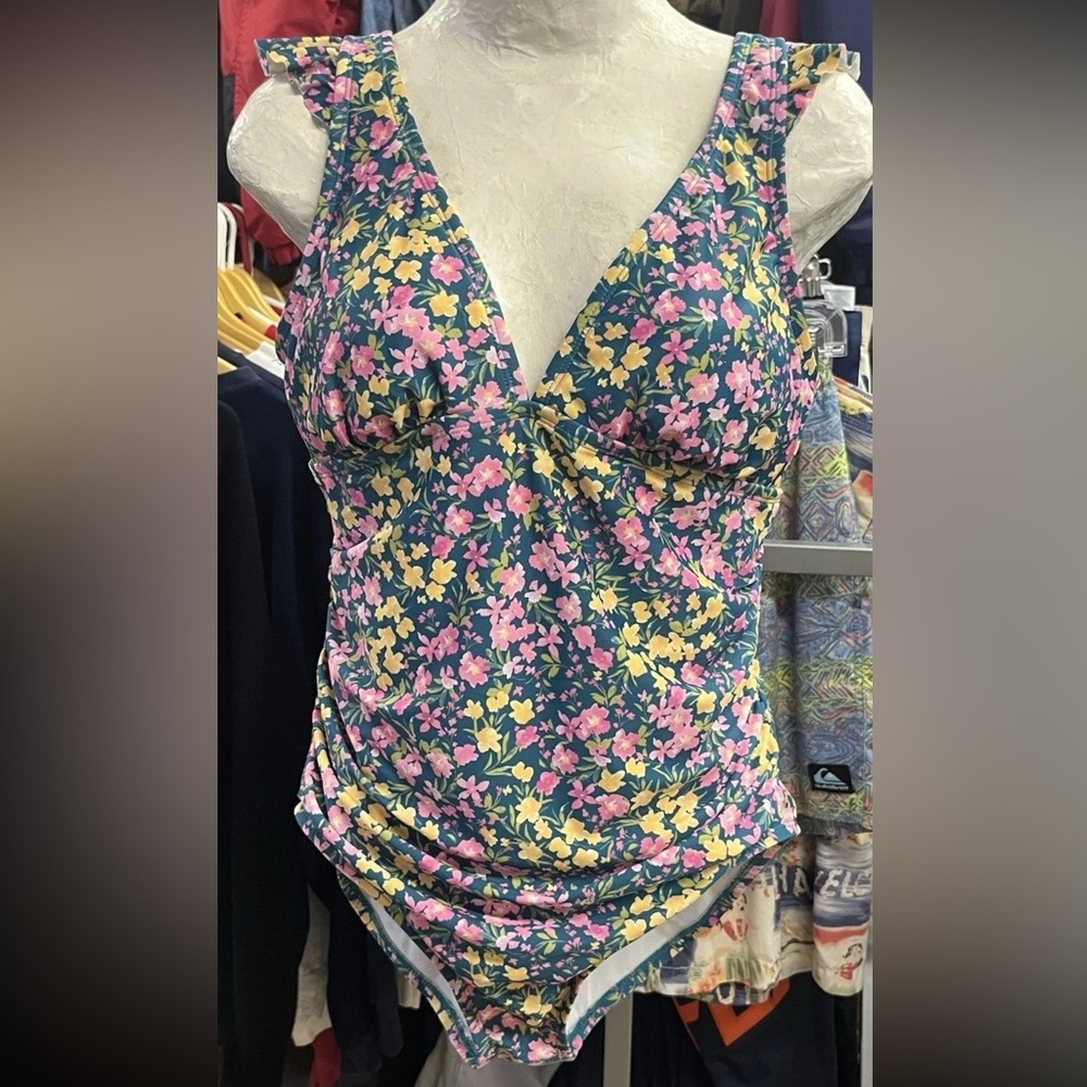 Kona Sol Ruffle Shoulder Ruched Full Coverage Floral One Piece Size Large